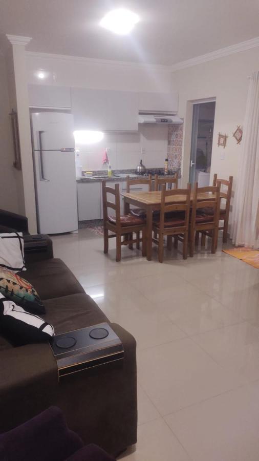 Edésia -b- 202 - Dois Dormitórios Apartamento