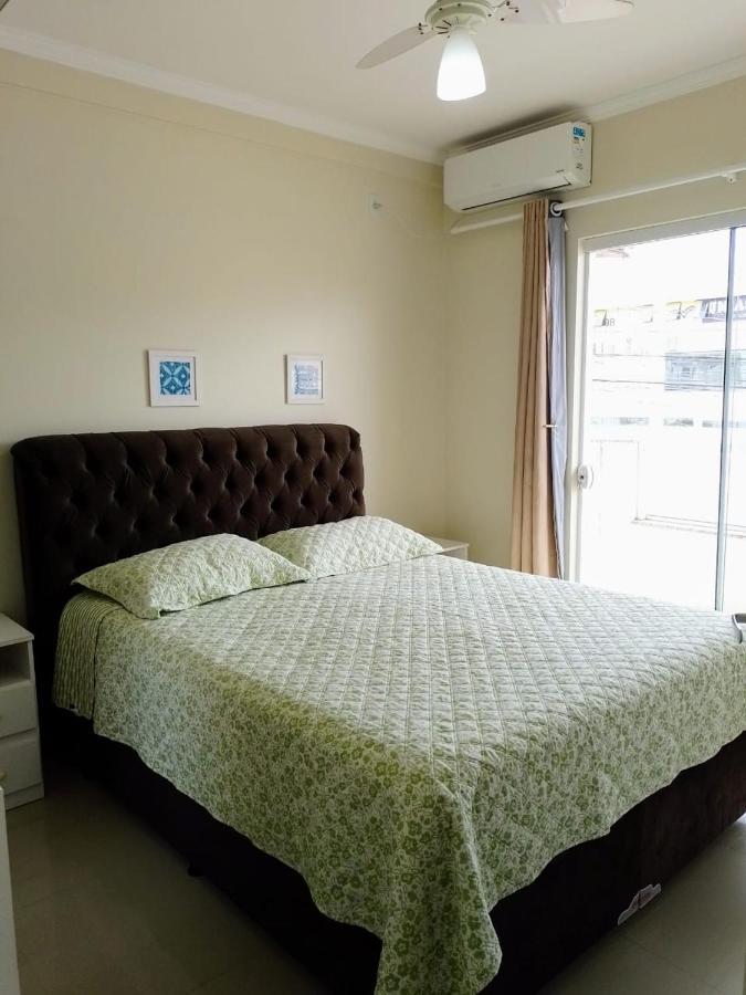Edésia -b- 202 - Dois Dormitórios Apartamento