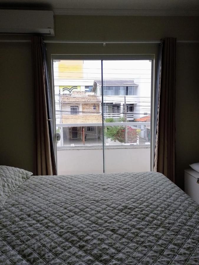 Edésia -b- 202 - Dois Dormitórios Apartamento